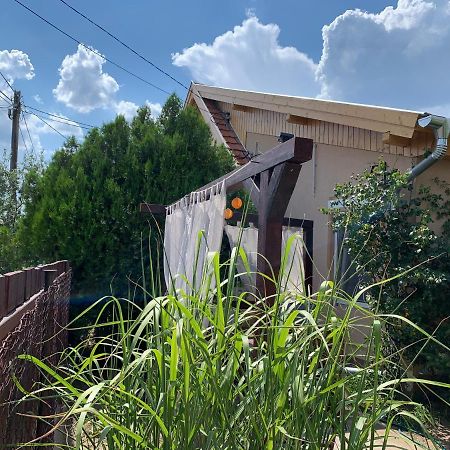 Mandi Apartman Veresegyház Екстериор снимка